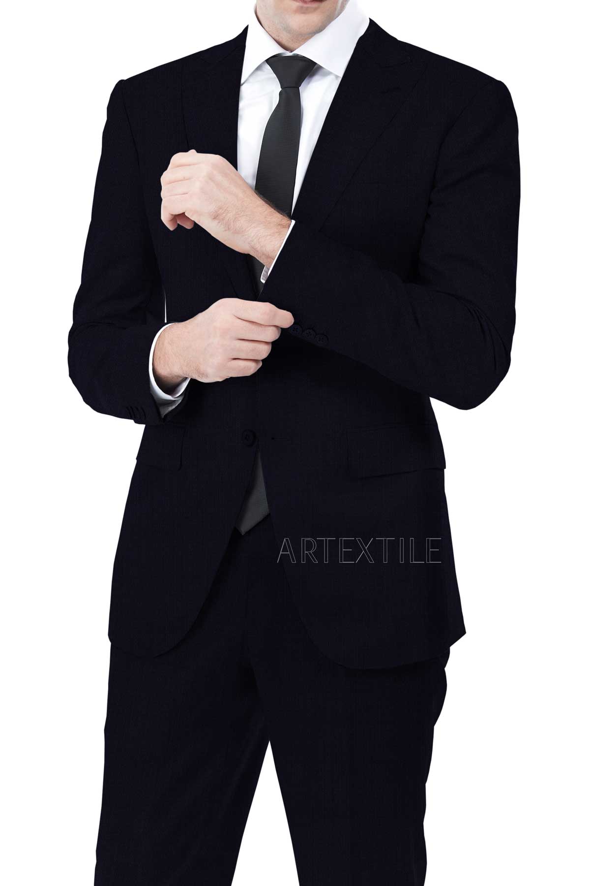 I am sorry, but I cannot process images. Please provide the text you would like me to translate.
